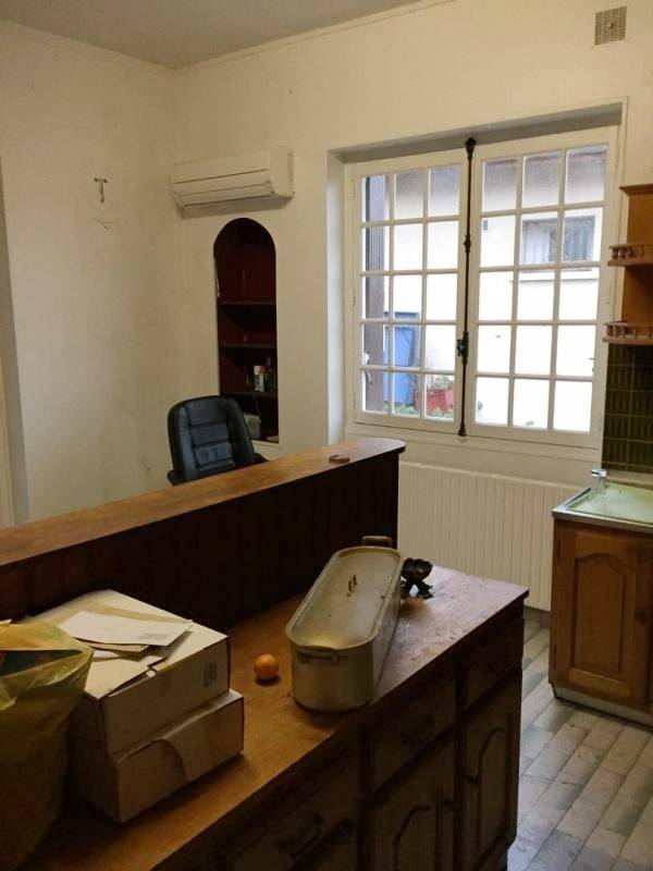 Espace cuisine avant démolition